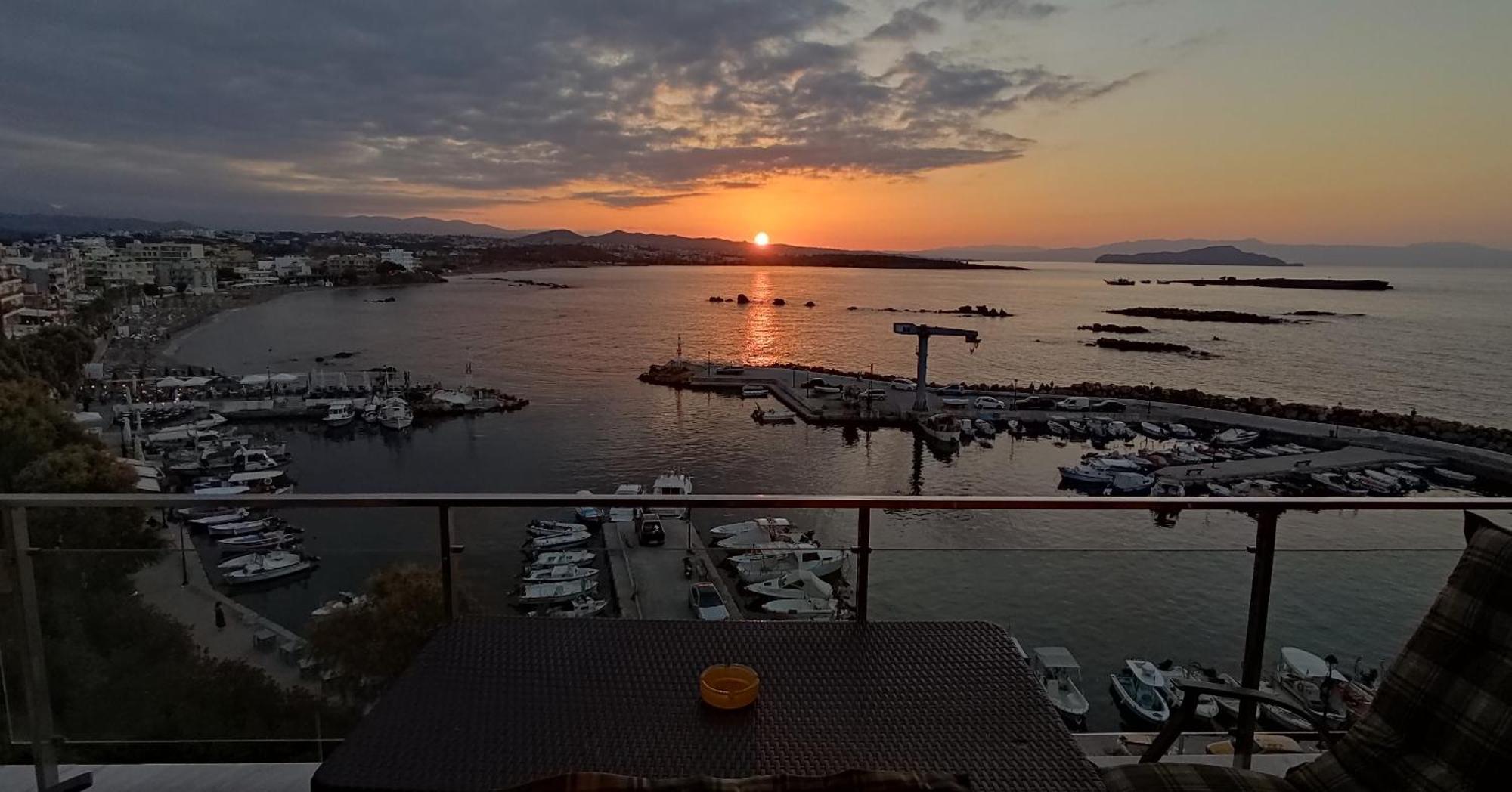 Apartamento Panoramic Sea View La Canea Exterior foto
