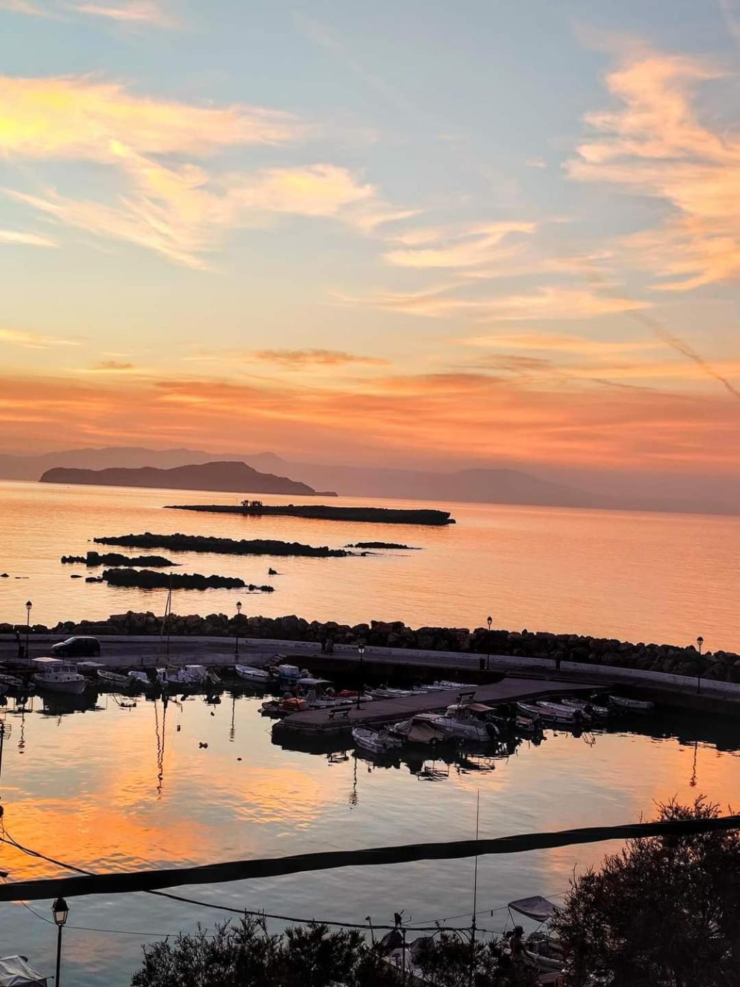Apartamento Panoramic Sea View La Canea Exterior foto